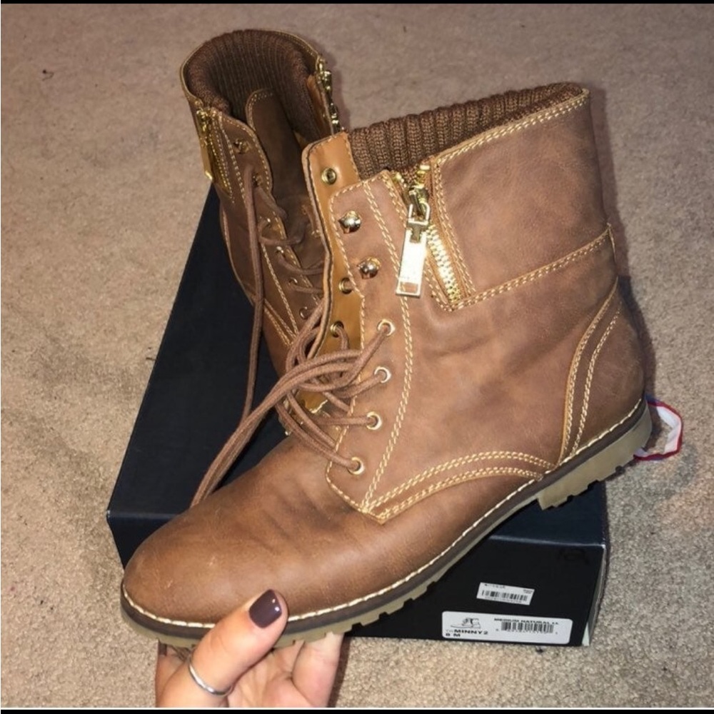 Tommy Hilfiger booties